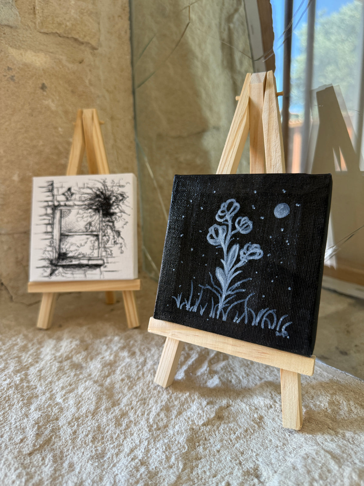 Nightflower | Original Mini Acrylic Painting – 10 × 10 cm Canvas with Wooden Easel (One-of-a-Kind Artwork)